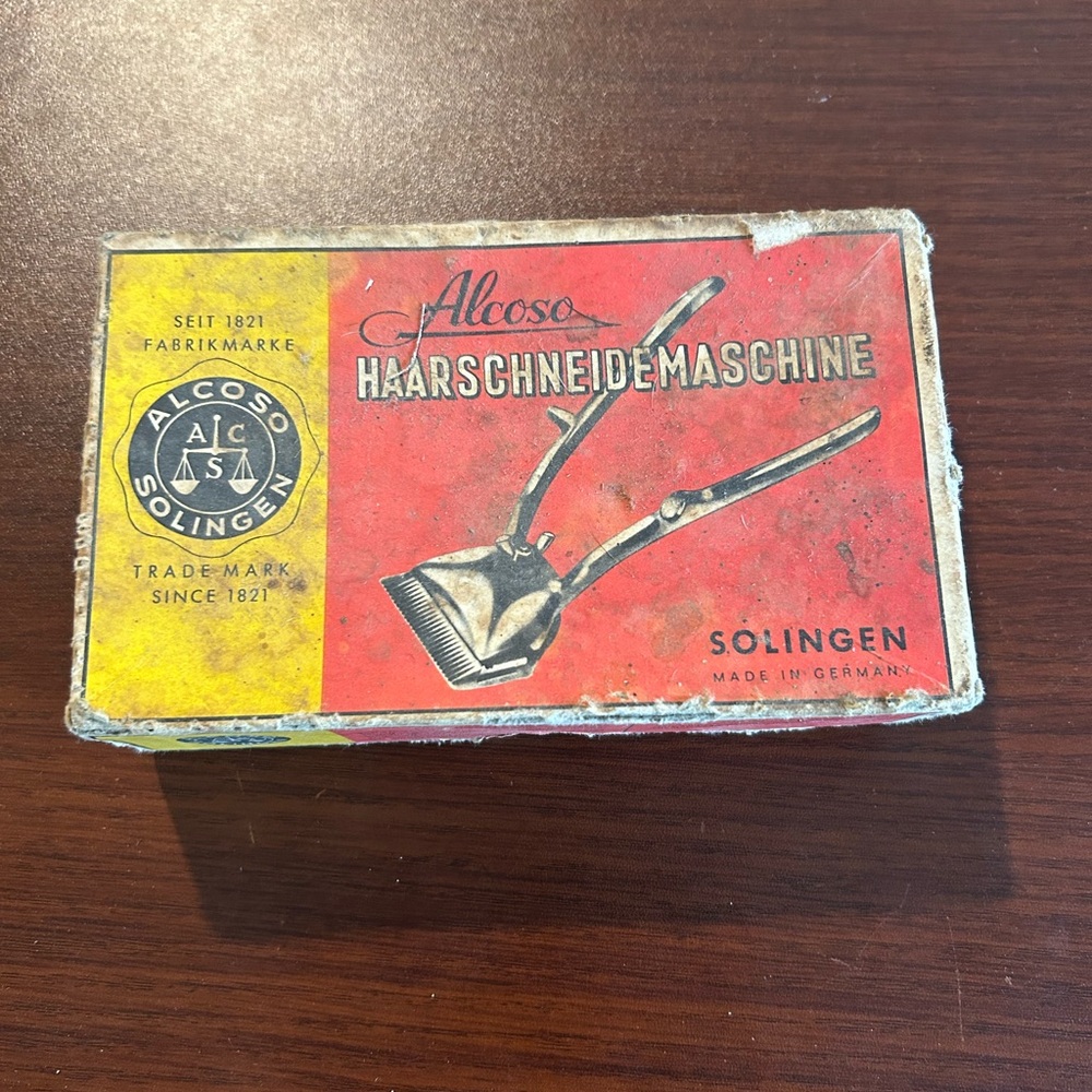 Alcoso Haarschneidemaschine Vintage manual hair trimmer, made in Germany.